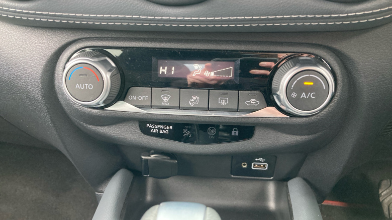 Nissan Juke 1.0 DiG-T 114 N-Connecta 5dr DCT Petrol Hatchback